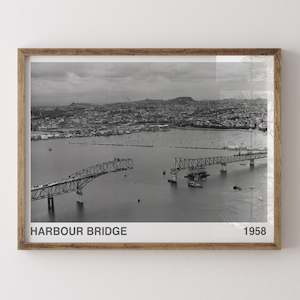 Auckland Harbour Bridge - 1958
