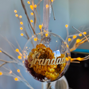 Products: Dried Flowers Personalised Christmas Bauble