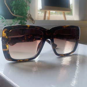 “Bottomless Brunch”