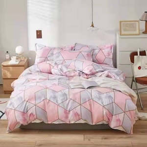 Beddings: Beddings - Duvet Cover Set - Single - Clearance