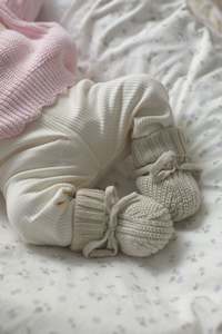 Accessories: Chunky Knit Booties | Honeycomb
