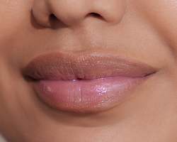 Beauty: High Shine Gloss - Cosmic Stardust