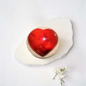 Crystal Lamps: Carnelian crystal heart lamp