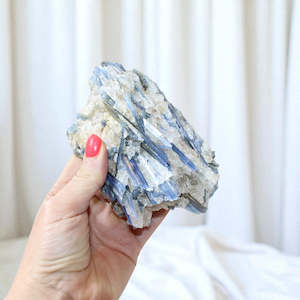 Large Crystals: Kyanite Crystal Cluster