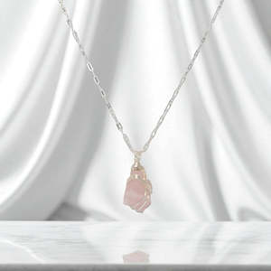 Crystal Jewellery: Rose quartz crystal Silver necklace