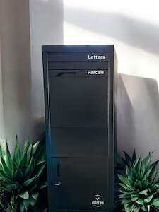 Frontpage: Genesis Box