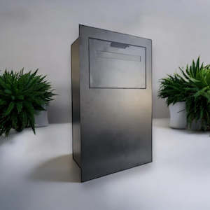 Our Mailboxes: Howick Box - Winter Clearance