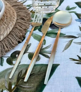 Products: Taste of Tuscany French Linen Tablecloth NZ