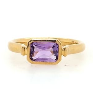 Fancy Colour: 9ct Yellow Gold Simply Amethyst Ring