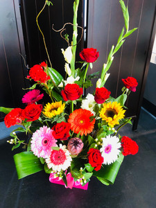 Products: arrangement 013 Astina Floral Design