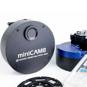Cooled Camera: QHY miniCAM8 Photometric Camera Combo