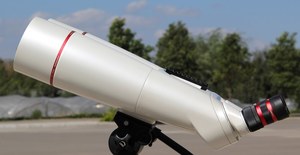 Binoculars: 100mm ED Binocular Telescope