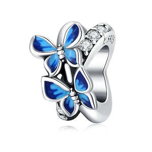 Clips: Azurielis Butterfly Spacer Charm