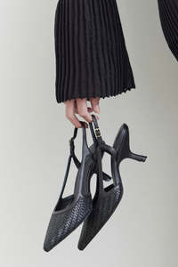 La Tribe: Woven Sling Back Heel Black
