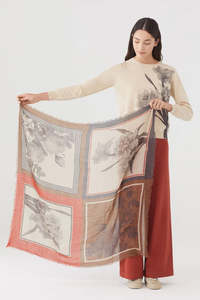 Old Flower Scarf Red