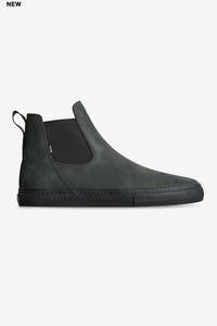 Globe: Dover Iron/ Black