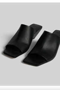 Cara Mule Black