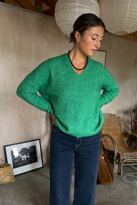 Thora V-Neck Knit Amazon