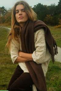 Y E R S E: Scarf Fringes Chocolate
