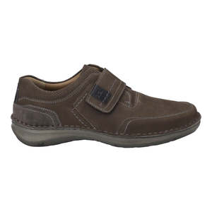 His Wide Feet Friendly: ANVERS 83- JOSEF SEIBEL