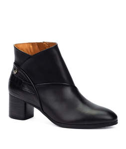 Heels: CALAFAT-PIKOLINOS