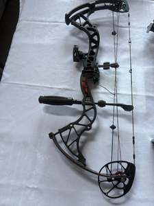 Second Hand Gear Marketplace: Bowtech Compound Bow package