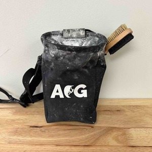 Rental Chalk and Brush –  Auckland Climbing Gym