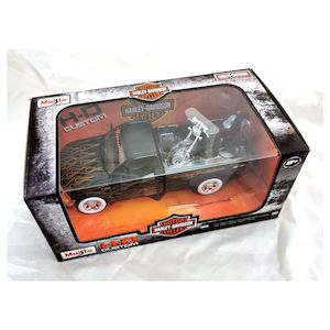 Harley Die Cast Replicas: ma32181 Harley HD 1999 FORD F-350 SD + 2002 FXSTB NIGHT TRAIN ma32181 ma32181