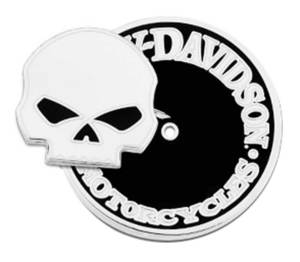 Harley Davidson Pins: sa8008918 HARLEY 1.25 in. 2 Piece Willie G Skull Pin, Shiny Nickel Finish sa8008918
