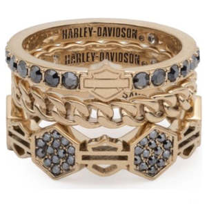Harley Davidson Jewellery 2: 34R00740 Harley-Davidson Women's Gold-Tone Triple Stack Ring Set - Size 7