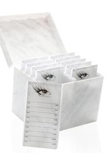 Marble Lash Pallet Storage