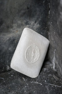 Products: Merchant and Mills Tailors Chalk - Audsley Sarah Designs