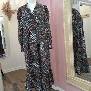 Size 16: Never Fully Dressed - Floral Garden Maxi Dress - Size 18