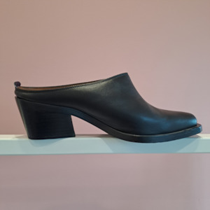 Shoes: Deadly Ponies - Mule Riders - Size 41/10