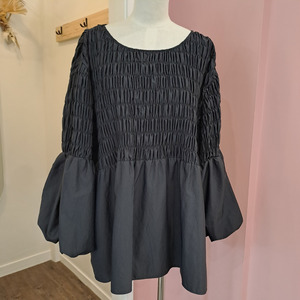 Moochi - Captive Top - Size 16