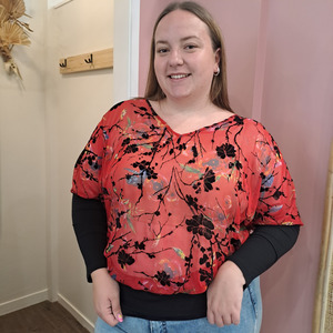Oosh - Floral Velvet Top - Size 2XL