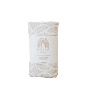 Baby: Bo & Ko Te Pātiki Pēpi Wrap - Mocha