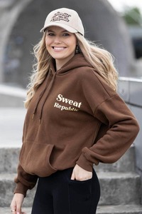 Strength Hoodie Chocolate