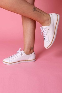 Sneakers: Hazel Sneakers White