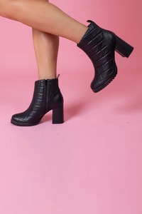 Boots: Jen Boot Black