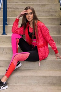 Sweat Republic December 2022: Touch Down Legging