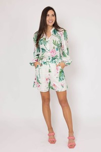 Beau Short White Floral