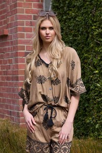 River Embroidered Shirt Caramel
