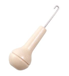 Stockupdate: Wooden Threading Hook