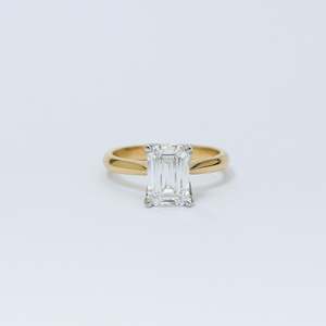 ring: Emerald Fleur Solitaire