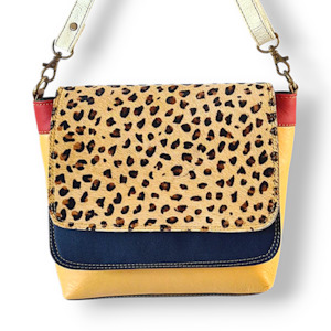 Products: Macie 08 AuroraLily