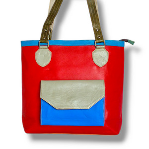 Products: Bonnie 02 I Tote Bag AuroraLily