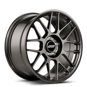 Frontpage: APEX ARC-8 18" Staggered Wheel Set for BMW E82 - 1 Series Coupe