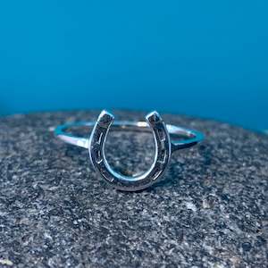 Equestrian Horse Jewellery: Sterling Silver Horse Shoe Ring