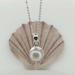 Sterling Silver Freshwater Pearl Pendant